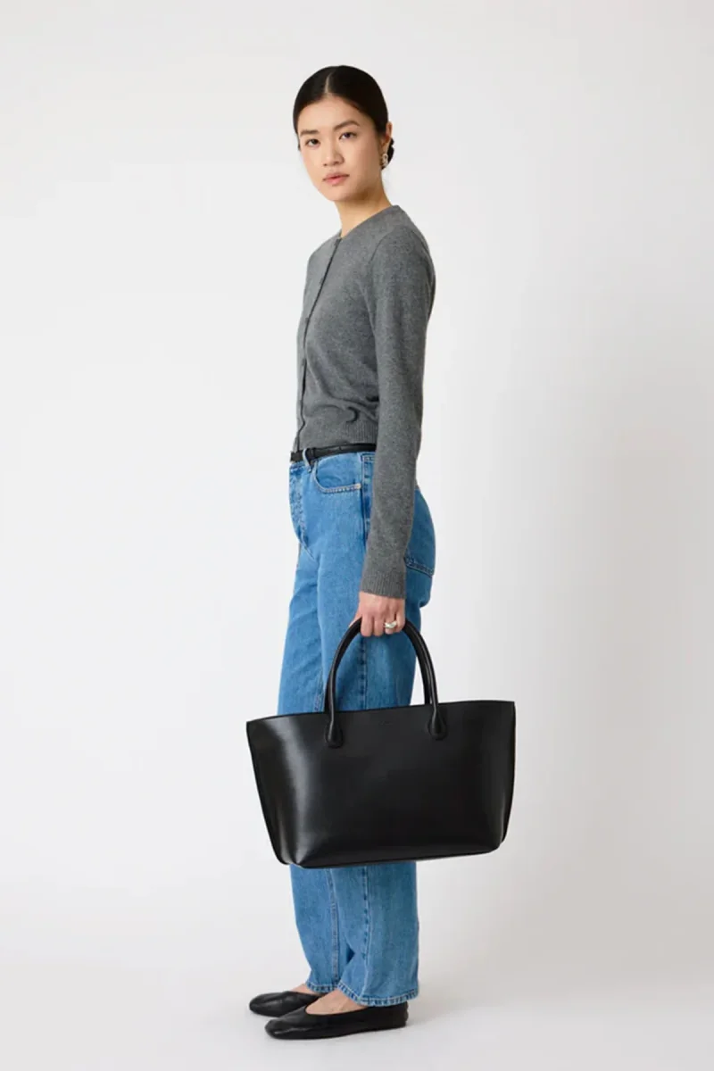 Vesker | The Grace Tote - Solid Black - Image 3