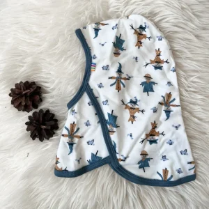 Joha - Balaclava i ull/bambus "Farm" Blue AOP